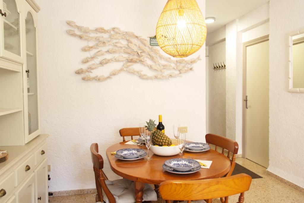 Cozy Walking Distance To The Arenal